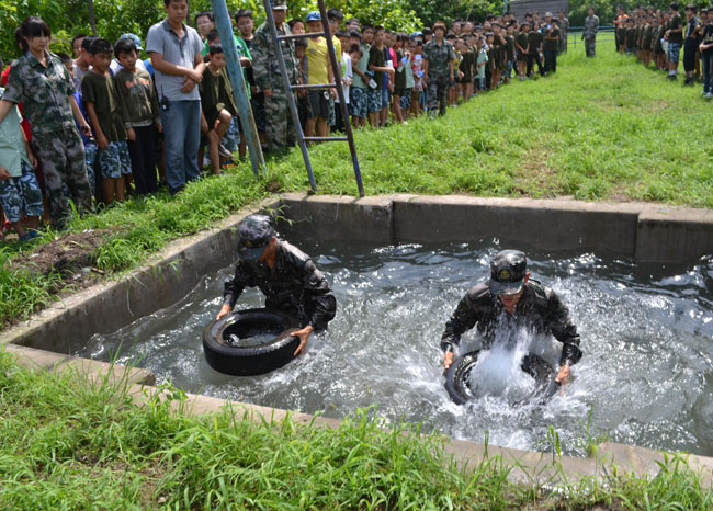 中小學(xué)生參加軍事夏令營可以獲得哪些體驗(yàn)？