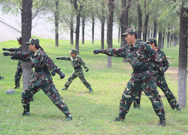 優(yōu)質(zhì)的軍旅夏令營機構(gòu)應(yīng)具備怎樣的品質(zhì)？