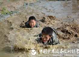 軍事夏令營如何培養(yǎng)青少年的素質(zhì)教育？